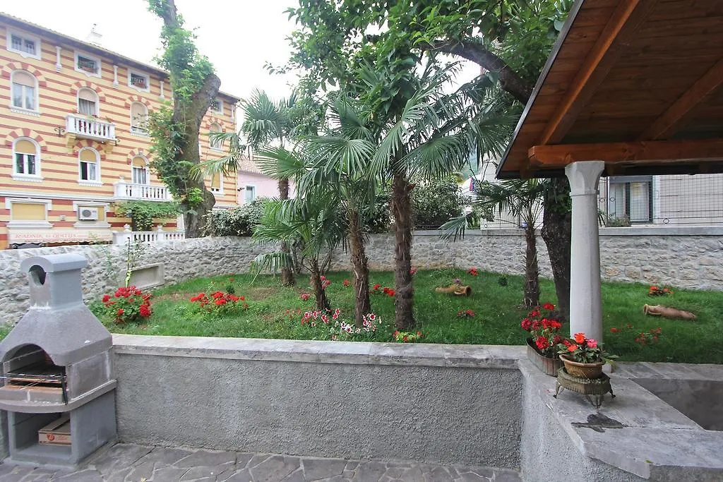 Villa Istria Laurana 0*,